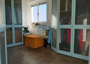 Foto 21 - Appartamento Via Pietro Giuria
 
1, Savona - foto 21