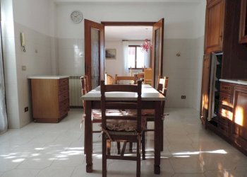 Salone - Three-room apartment via Roma, 162, Fara in Sabina - photo 6