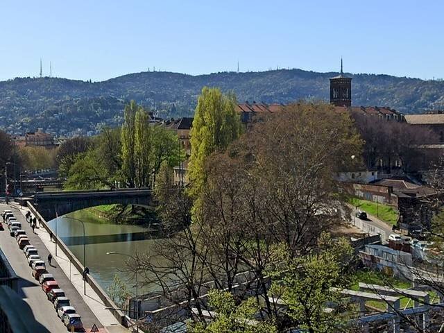 Vista - Bilocale Lungo Dora Napoli, 16, Torino (zona Aurora) - foto 3