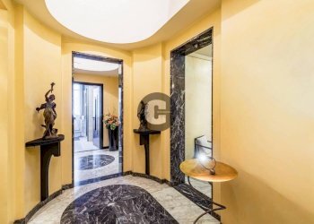 Interno palazzo - Appartamento corso Germano Sommeiller, 23, Torino (zona Crocetta) - foto 9