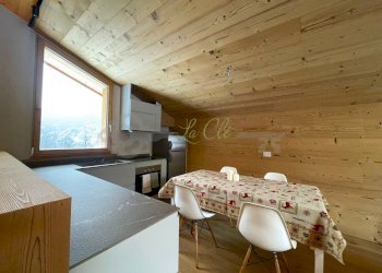 AFFITTO VERRAND - SOGGIORNO, ZONA PRANZO E ANGOLO - Trilocale Prè-Saint-Didier - foto 7