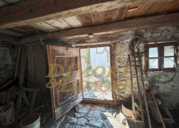 Ingresso cantina.jpeg - Rustico Via Colonnello Giuseppe Garbagni 92, Craveggia - foto 10