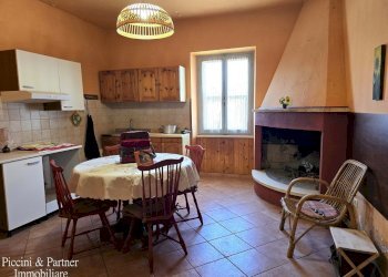 07.jpg - Casale Frazione Paradiso, Assisi - photo 7