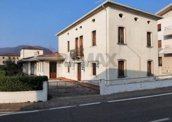 Casa all\'aperto - Semi-detached house Via Mezzavilla Centro
 
6, Fregona - photo 13