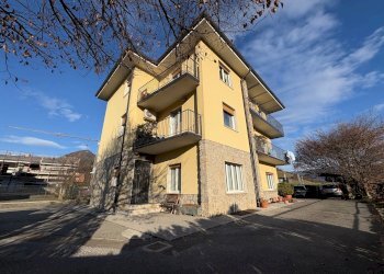 Foto 1 - Quadrilocale viale Europa
 
20, Clusone - foto 1