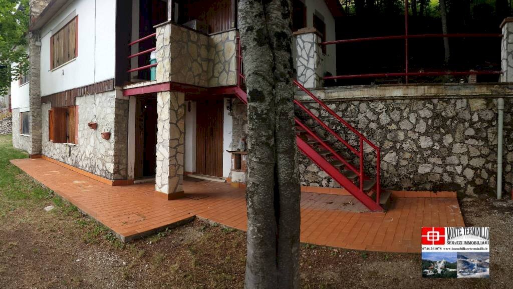 Giardino - Villa via degli Appennini, 76, Rieti - photo 2