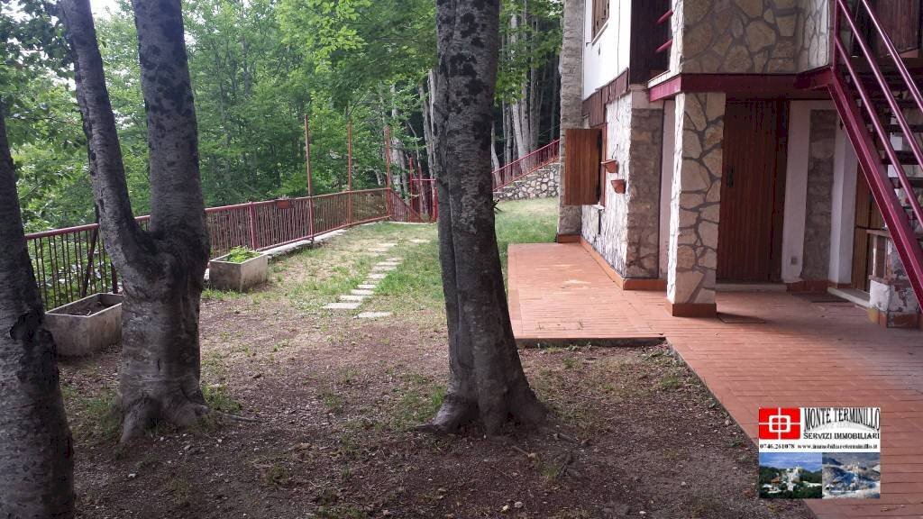 Giardino - Villa via degli Appennini, 76, Rieti - photo 3