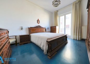 camera da letto - Trilocale Piazza Pio X 42, Taranto - foto 17