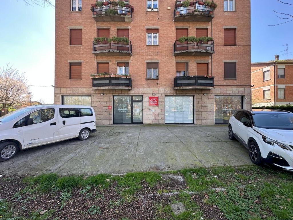 Four-room apartment Viale Dante Alighieri, Castelnovo di Sotto - photo 3