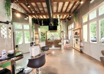 Commercial Activity Via Fratelli Cervi, Reggio nell'Emilia - photo 12