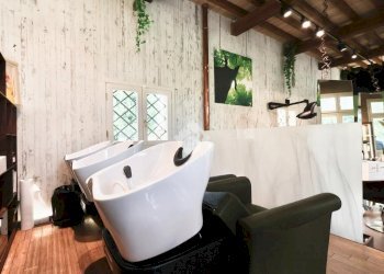 Commercial Activity Via Fratelli Cervi, Reggio nell'Emilia - photo 14