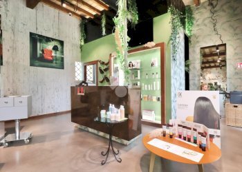 Commercial Activity Via Fratelli Cervi, Reggio nell'Emilia - photo 27