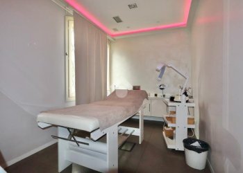 Commercial Activity Via Fratelli Cervi, Reggio nell'Emilia - photo 34