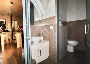 Commercial Activity Via Fratelli Cervi, Reggio nell'Emilia - photo 44