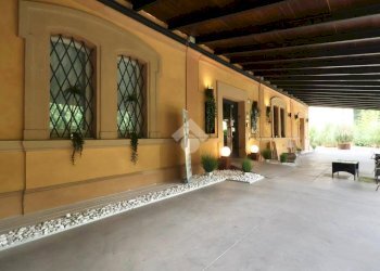 Commercial Activity Via Fratelli Cervi, Reggio nell'Emilia - photo 46