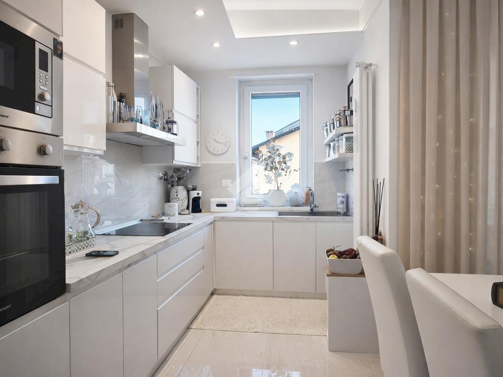 Three-room apartment Via Giovenale Boetto, Bra - photo 2