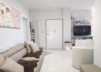Three-room apartment Via Giovenale Boetto, Bra - photo 5