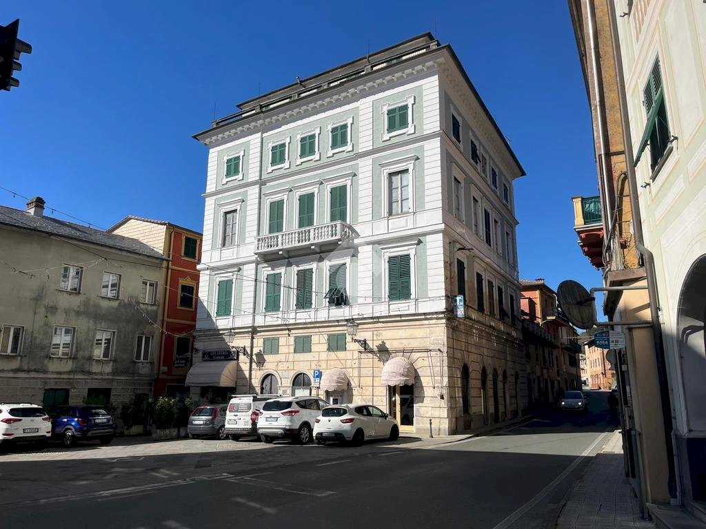 Appartamento Piazza Giuseppe Garibaldi, Cicagna - foto 1