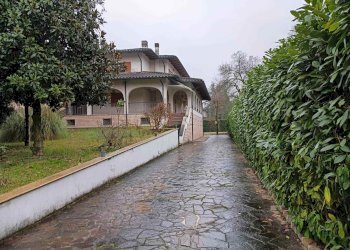 Villa Castelnuovo Rangone - foto 2