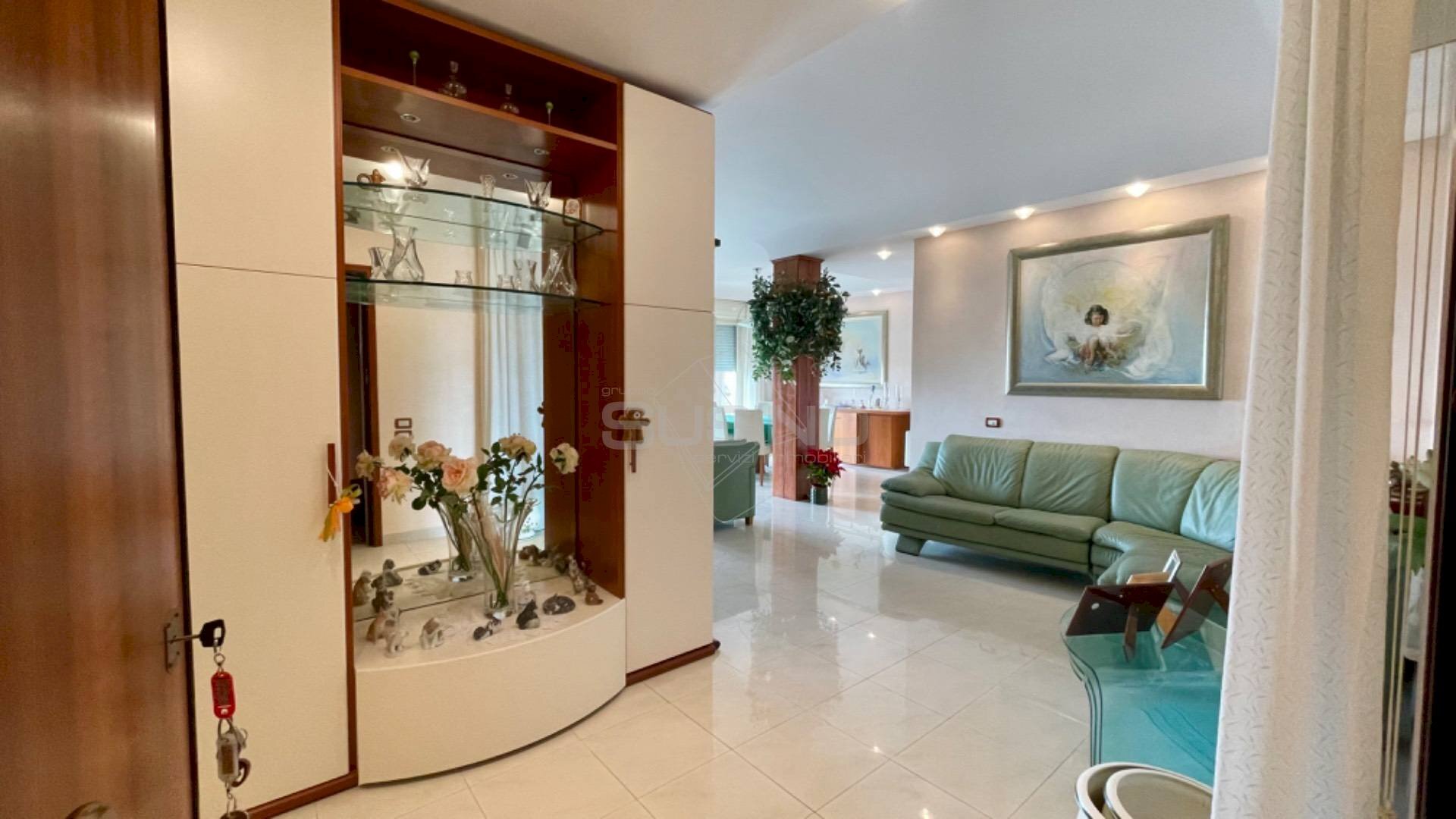 Foto 1 - Trilocale VIALE TUNISI
 
12, Siracusa - foto 1