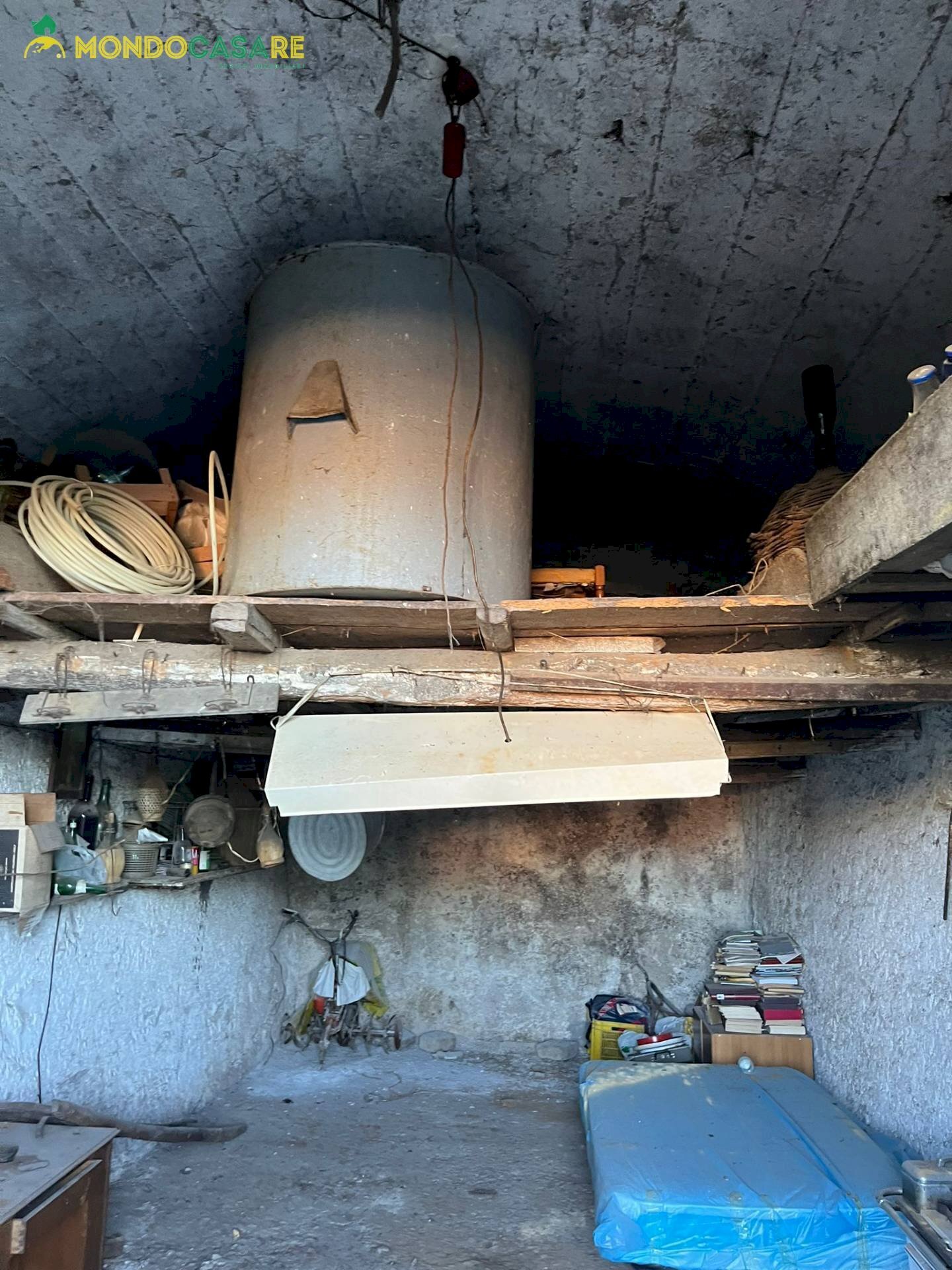 Foto 1 - Magazzino Via Montecavallo
 
6, Palombara Sabina - foto 1