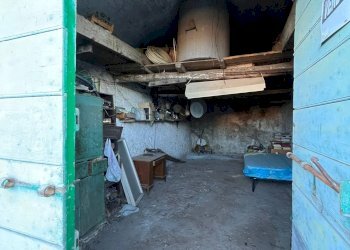 Foto 4 - Magazzino Via Montecavallo
 
6, Palombara Sabina - foto 4