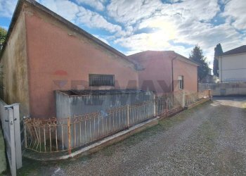 Casa all\'aperto - Villa VIA EUROPA
 
41, Civitella in Val di Chiana - foto 6