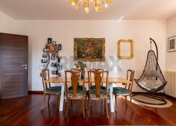 Sala da pranzo - Trilocale via Grigna, 3, Carnate - foto 10