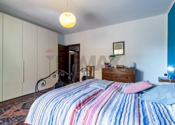 Camera / camera da letto - Trilocale via Grigna, 3, Carnate - foto 19