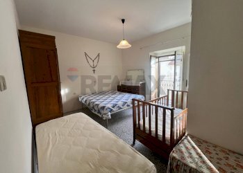 Camera / camera da letto - Casa semi indipendente Largo San Donato
 
51, Fragneto Monforte - foto 12