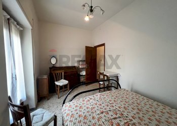 Camera / camera da letto - Casa semi indipendente Largo San Donato
 
51, Fragneto Monforte - foto 19