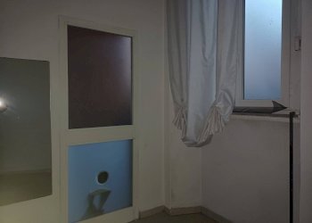 Foto 6 - Attività Commerciale piazza vittorio emanuele
 
1, Bientina - foto 6