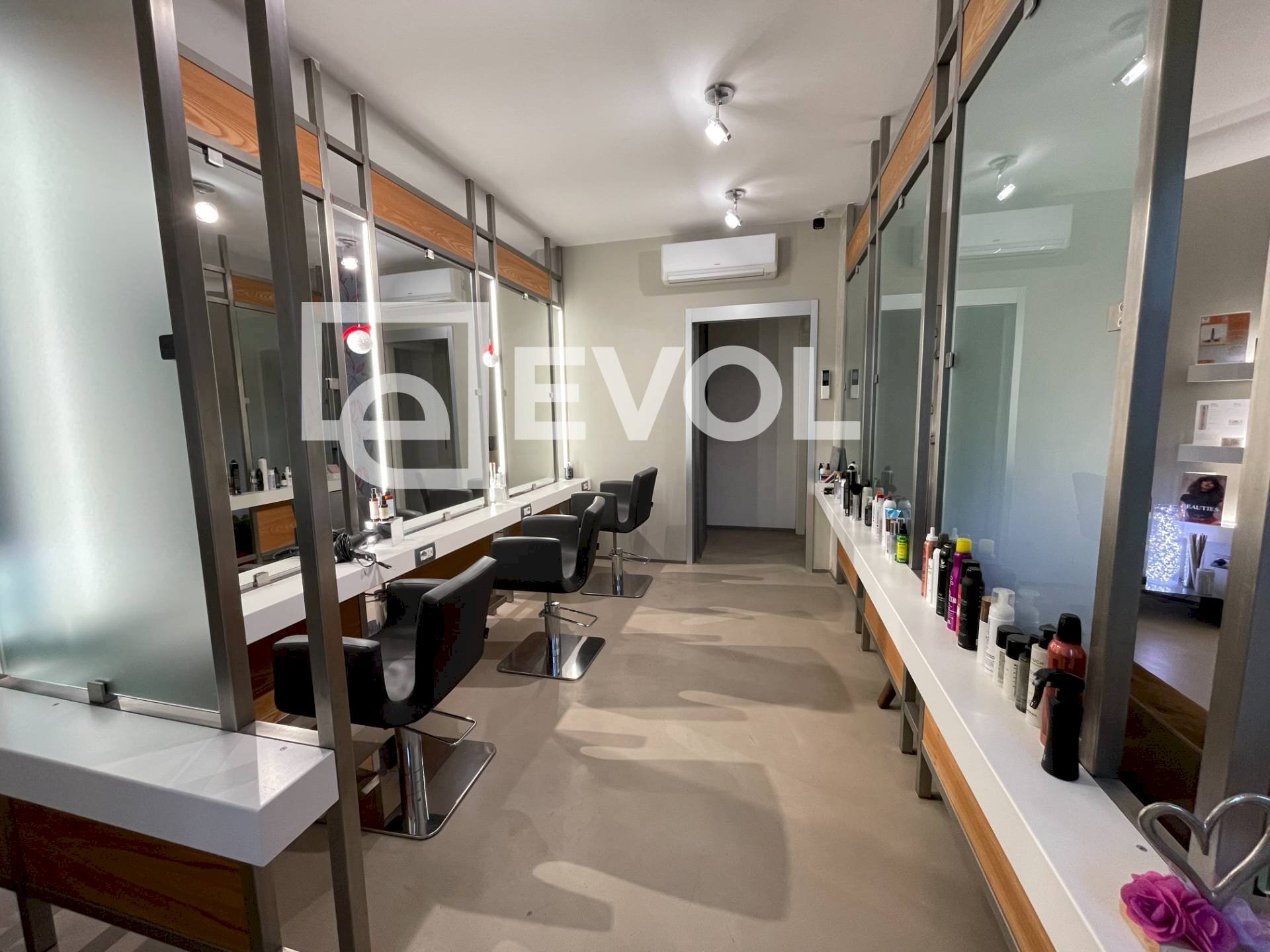 Foto 3 - Attività Commerciale via Prachiuso
1, Udine - foto 3