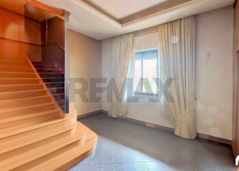 Scale - Office via Roma
 
325, Palermo - photo 16