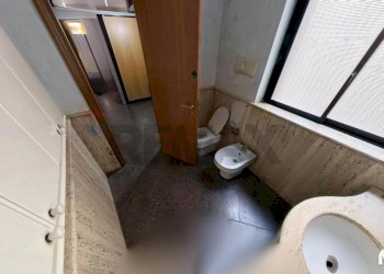 Bagno - Office via Roma
 
325, Palermo - photo 35