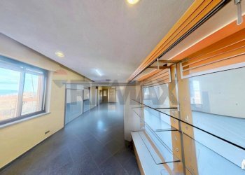 Hall / corridoio - Office via Roma
 
325, Palermo - photo 40