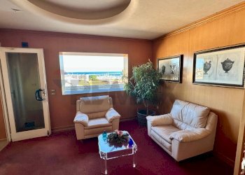 Soggiorno - Office via Roma
 
325, Palermo - photo 52