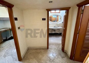 Hall / corridoio - Office via Roma
 
325, Palermo - photo 57