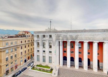 Edificio all\'aperto - Office via Roma
 
325, Palermo - photo 5