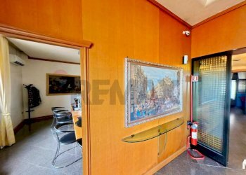 Hall / corridoio - Office via Roma
 
325, Palermo - photo 14