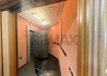 Ricezione / Lobby - Office via Roma
 
325, Palermo - photo 42