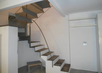 Scala - Bilocale via Saragozza, 46, Bologna (zona Costa Saragozza) - foto 9