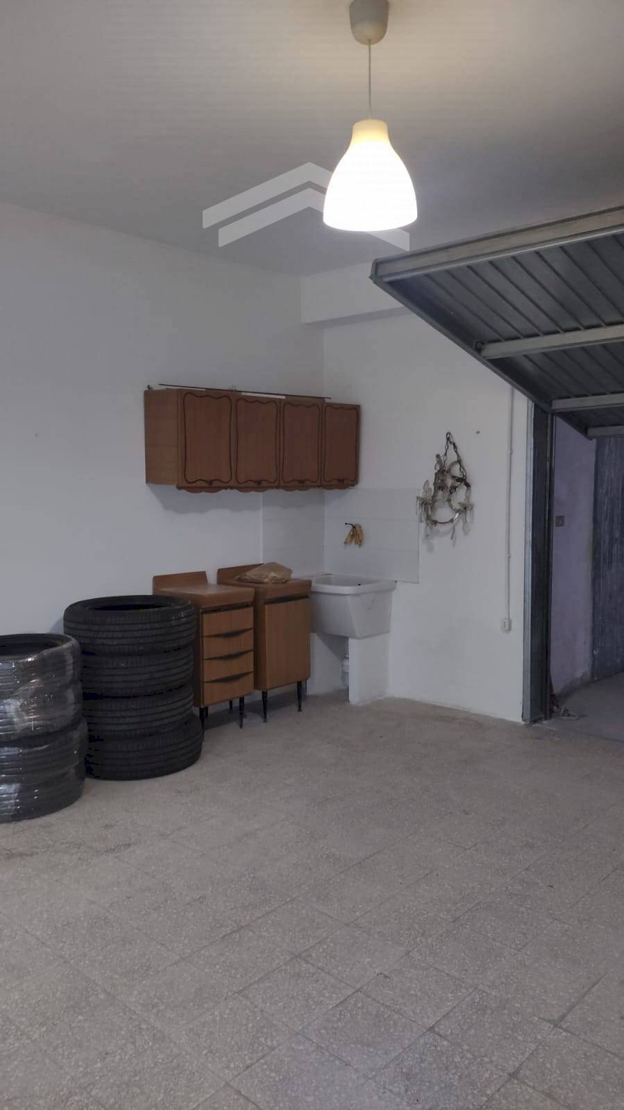 Foto 3 - Box Viale Alessandro Manzoni
 
71B, Campobasso - foto 3