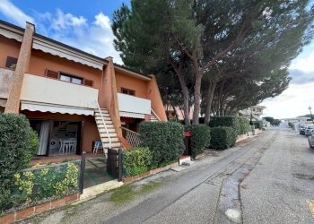 Foto 6 - Villa a Schiera via Casina
 
16, Porto Azzurro - foto 6