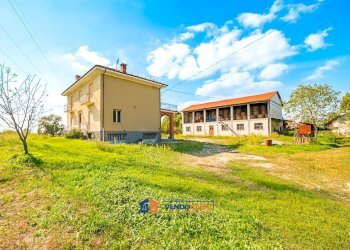 Independent house Cherasco - photo 1