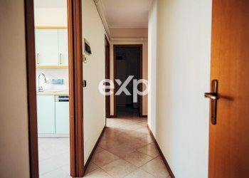 CORRIDOIO - Three-room apartment Via Giovanni Pacini, Seregno - photo 8