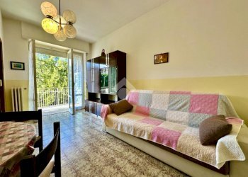 Two-room apartment Via Martiri della Libertà, Andora - photo 5