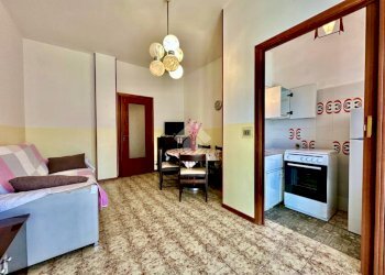 Two-room apartment Via Martiri della Libertà, Andora - photo 6