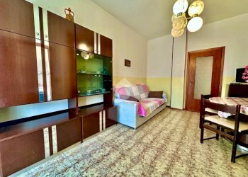 Two-room apartment Via Martiri della Libertà, Andora - photo 8