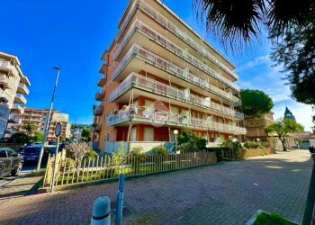 Two-room apartment Via Martiri della Libertà, Andora - photo 23